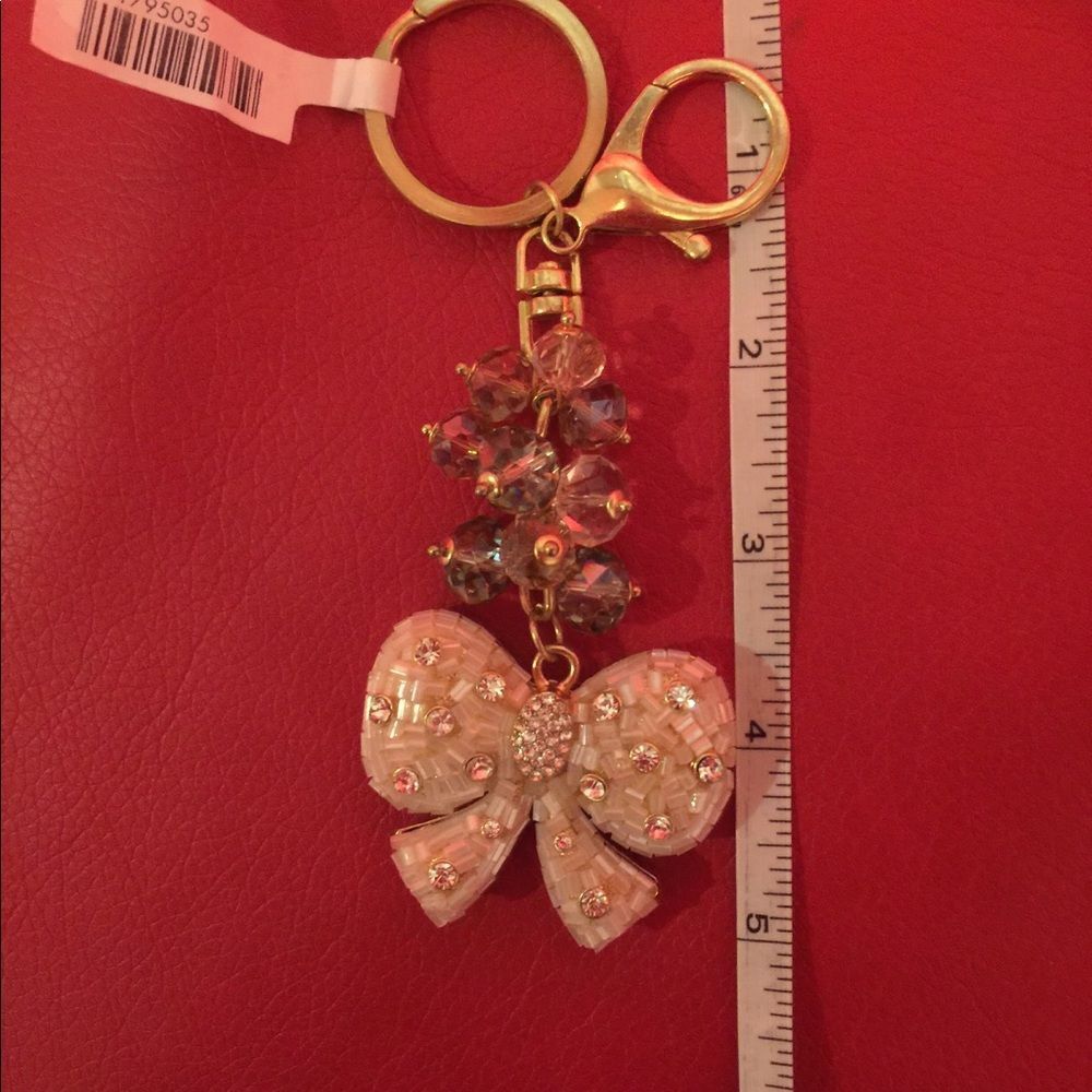 Bow Keychain - Picture 3 of 8